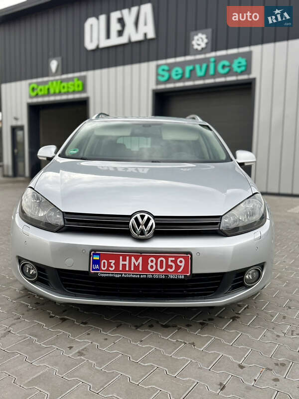 Універсал Volkswagen Golf 2011 в Володимирі