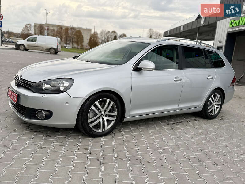Універсал Volkswagen Golf 2011 в Володимирі