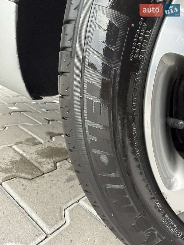 Універсал Volkswagen Golf 2011 в Володимирі