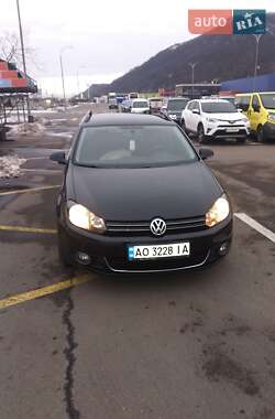 Универсал Volkswagen Golf 2010 в Мукачево