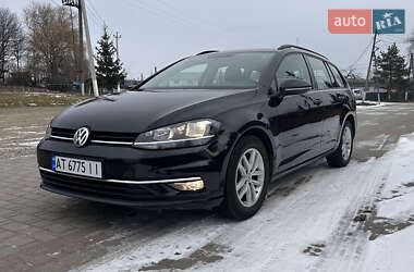 Универсал Volkswagen Golf 2019 в Ивано-Франковске