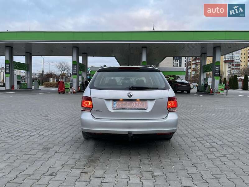 Універсал Volkswagen Golf 2008 в Вінниці