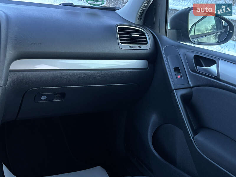 Хэтчбек Volkswagen Golf 2008 в Бердичеве фото 34 Хэтчбек Volkswagen Golf 2008 в Бердичеве