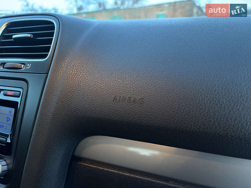 Хэтчбек Volkswagen Golf 2008 в Бердичеве фото 43 Хэтчбек Volkswagen Golf 2008 в Бердичеве