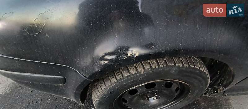 Хэтчбек Volkswagen Golf 2000 в Виннице