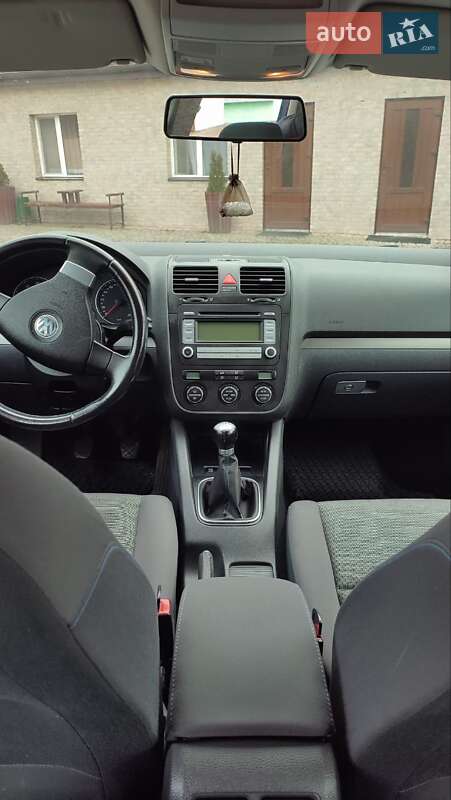 Хэтчбек Volkswagen Golf 2007 в Баре