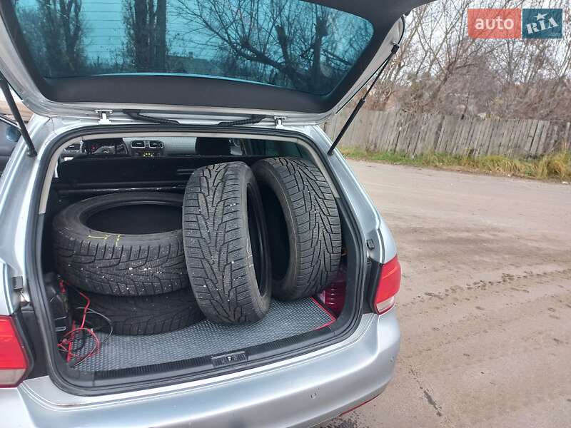 Универсал Volkswagen Golf 2011 в Киеве фото 13 Универсал Volkswagen Golf 2011 в Киеве