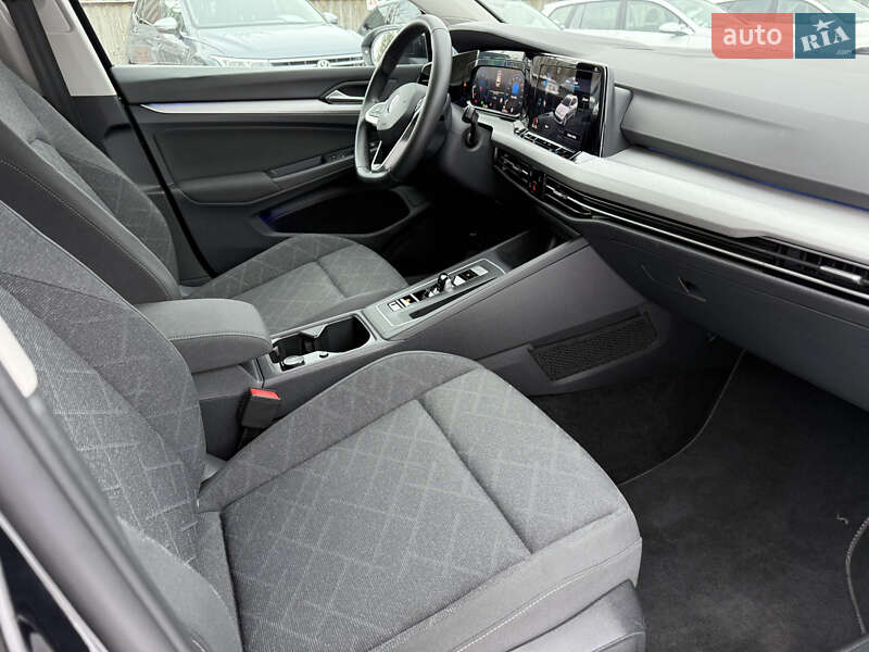 Универсал Volkswagen Golf 2022 в Луцке