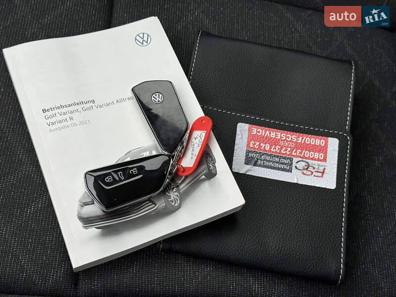 Универсал Volkswagen Golf 2022 в Луцке