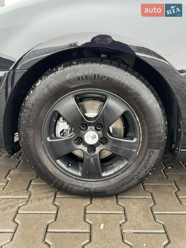 Хэтчбек Volkswagen Golf 2009 в Владимире