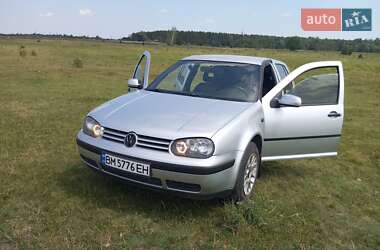 Універсал Volkswagen Golf 2000 в Сумах