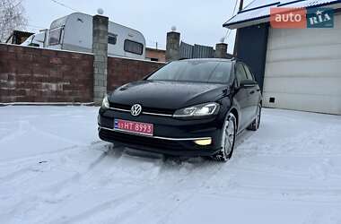 Універсал Volkswagen Golf 2019 в Луцьку