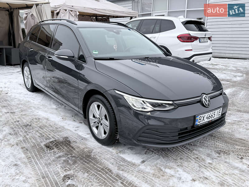 Volkswagen Golf 2021