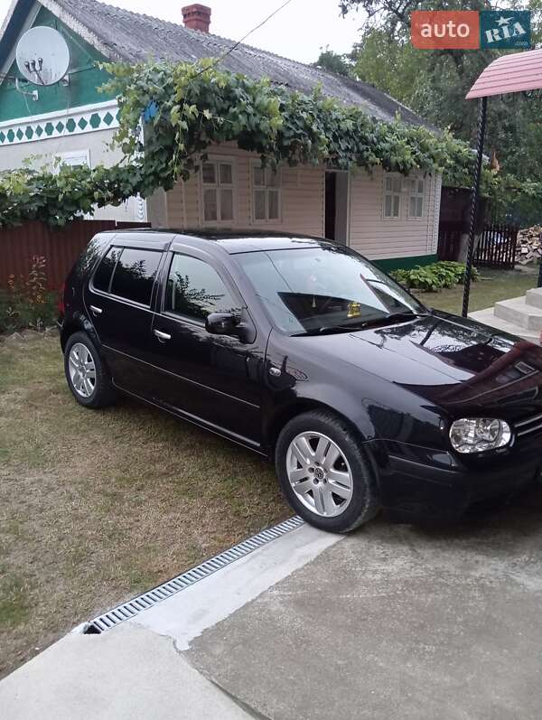 Volkswagen Golf 2002 Volkswagen Golf 2002