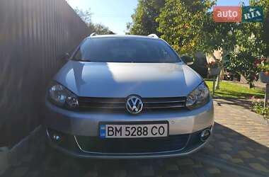 Универсал Volkswagen Golf 2012 в Глухове