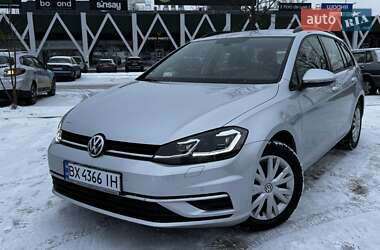 Универсал Volkswagen Golf 2018 в Хмельницком