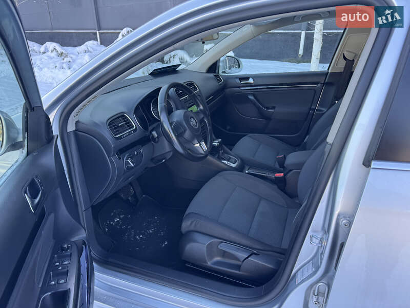 Универсал Volkswagen Golf 2011 в Белой Церкви