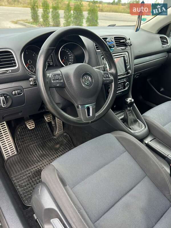 Универсал Volkswagen Golf 2011 в Дубровице фото 18 Универсал Volkswagen Golf 2011 в Дубровице