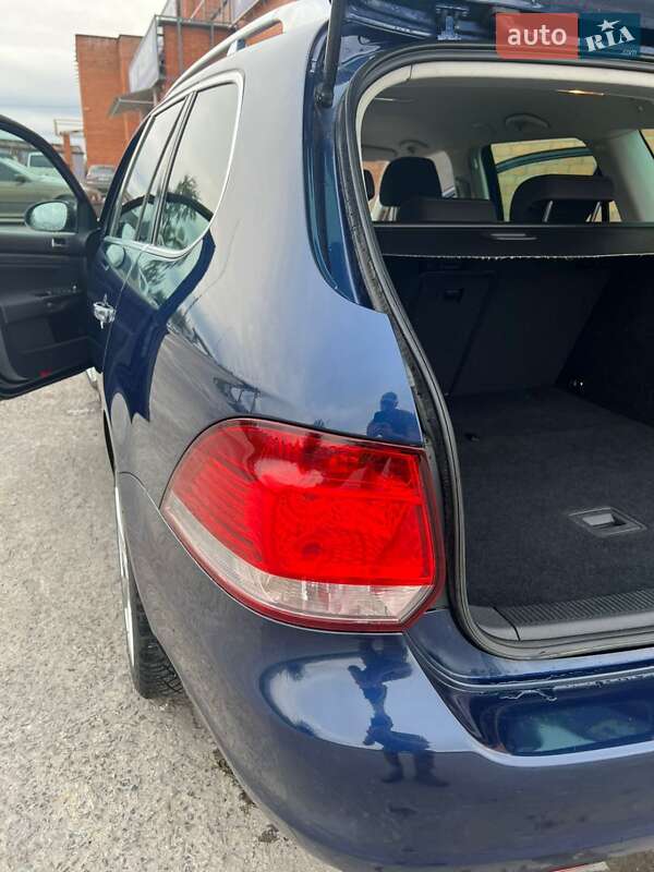 Универсал Volkswagen Golf 2011 в Дубровице фото 47 Универсал Volkswagen Golf 2011 в Дубровице
