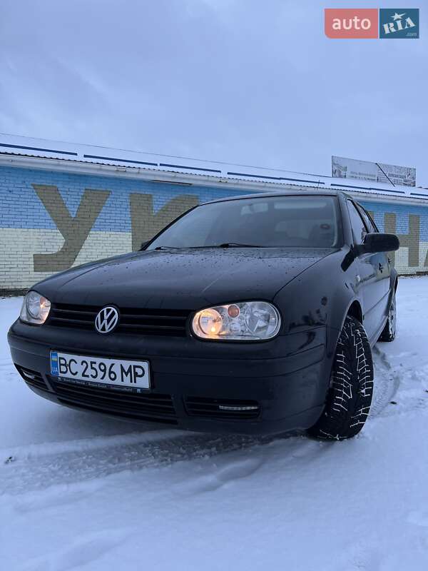 Хэтчбек Volkswagen Golf 2000 в Дрогобыче