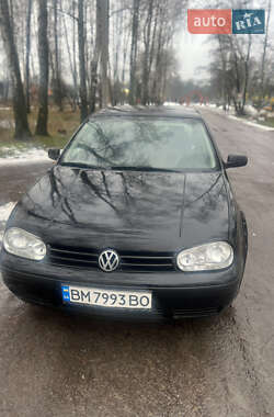 Хетчбек Volkswagen Golf 1998 в Охтирці