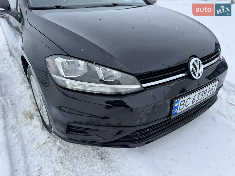 Универсал Volkswagen Golf 2019 в Львове