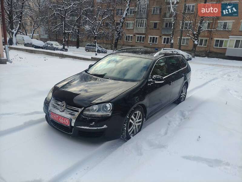 Универсал Volkswagen Golf 2009 в Каменец-Подольском