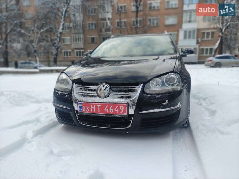 Универсал Volkswagen Golf 2009 в Каменец-Подольском