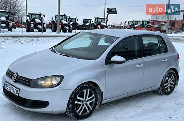 Хэтчбек Volkswagen Golf 2010 в Виннице