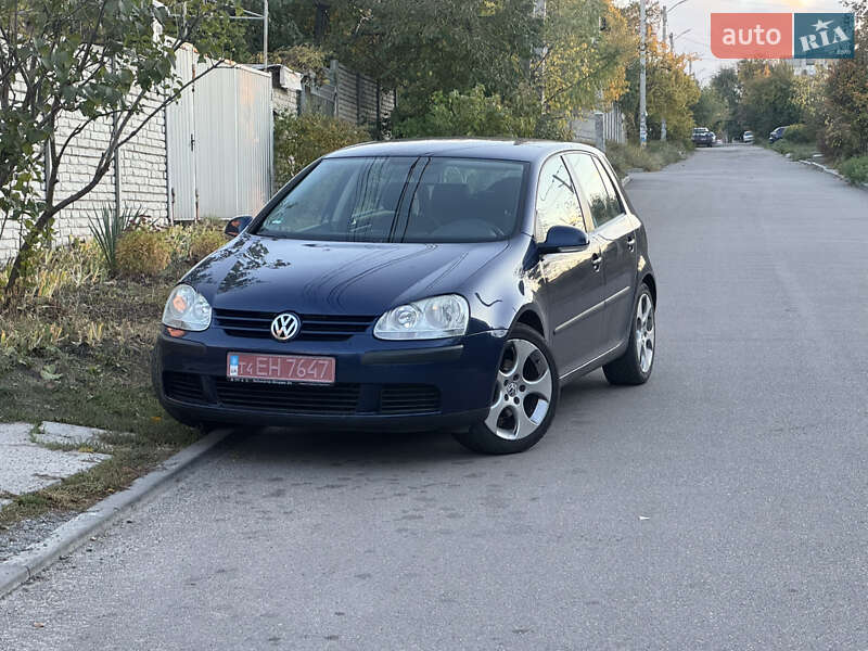Volkswagen Golf 2005
