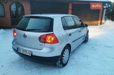 Хэтчбек Volkswagen Golf 2006 в Львове