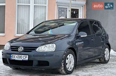 Хэтчбек Volkswagen Golf 2005 в Хмельницком
