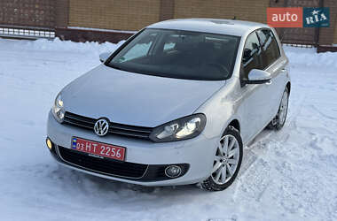 Хэтчбек Volkswagen Golf 2010 в Ковеле