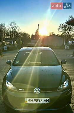 Хэтчбек Volkswagen Golf 2013 в Одессе