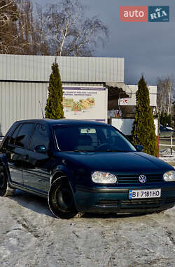 Хэтчбек Volkswagen Golf 2001 в Лубнах