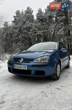 Хетчбек Volkswagen Golf 2004 в Охтирці