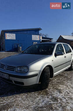 Хэтчбек Volkswagen Golf 2000 в Виннице