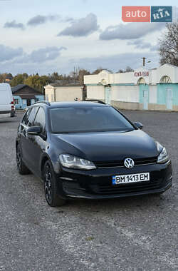 Универсал Volkswagen Golf 2015 в Глухове