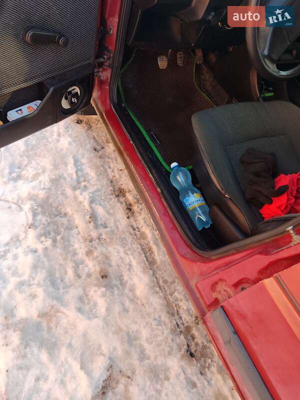 Хэтчбек Volkswagen Golf 1991 в Бердичеве