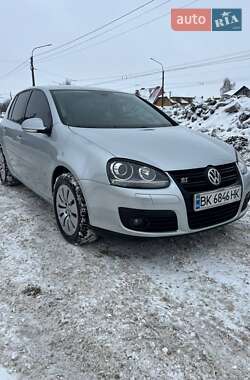 Хетчбек Volkswagen Golf 2008 в Луцьку