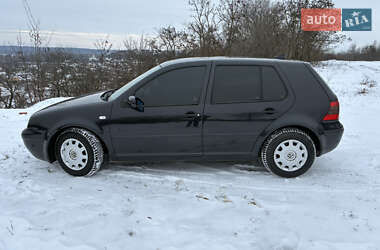 Хетчбек Volkswagen Golf 2000 в Лубнах