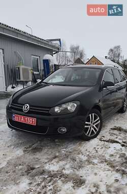Универсал Volkswagen Golf 2010 в Локачах