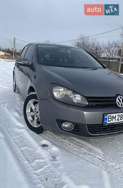 Хэтчбек Volkswagen Golf 2011 в Сумах