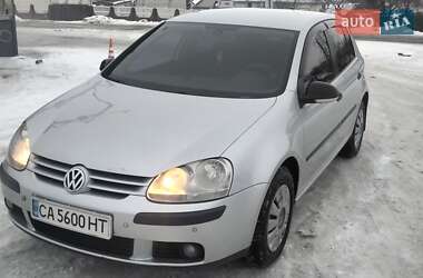 Хэтчбек Volkswagen Golf 2006 в Ракитном