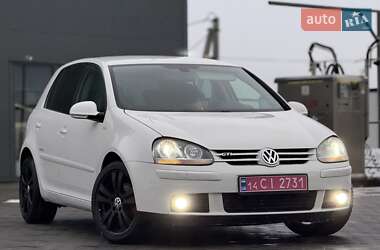 Хетчбек Volkswagen Golf 2008 в Мукачевому