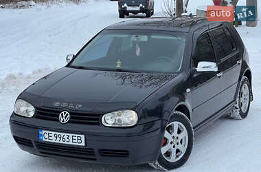 Хэтчбек Volkswagen Golf 2002 в Черновцах