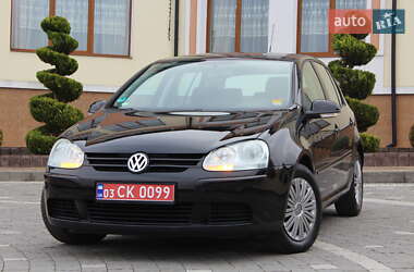 Хэтчбек Volkswagen Golf 2006 в Трускавце