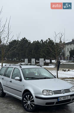 Универсал Volkswagen Golf 2000 в Львове