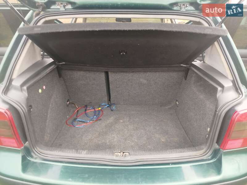 Volkswagen Golf 1998