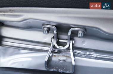 Хэтчбек Volkswagen Golf 2009 в Виноградове